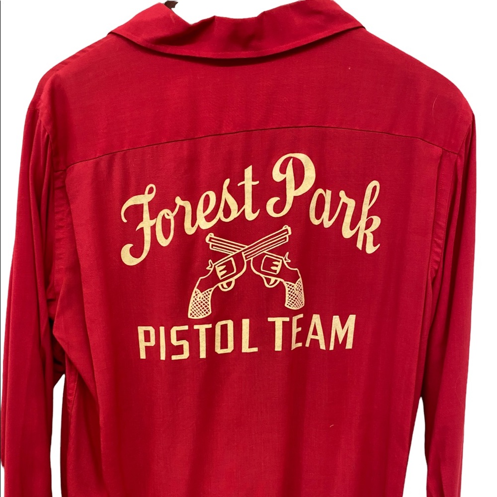 Amazing vintage IMMACULATE red long sleeve shirt embroidered Hilton